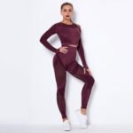 Seamless Knitted Absorbent Yoga Long-Sleeved Suit Yoga Wearsuit - Image 8