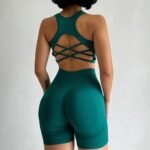 Quick-drying Sports Suit Women's Seamless Yoga Suit Yoga Clothes Shorts Two-piece Set - Image 4