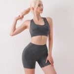 Seamless Yoga Clothes Two-piece Set - Image 2