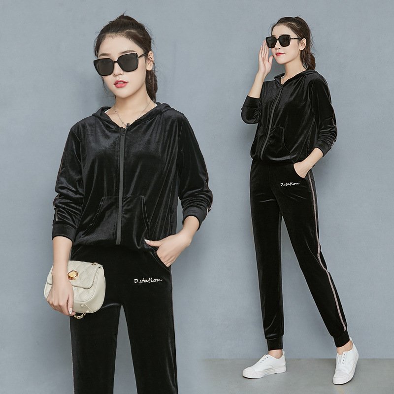 e5516eac-4d57-4e70-867f-02975cb9a6a5.jpg Wide Leg Trousers For Women In A Velvet Tracksuit - Image 6